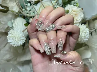 ネイル E.N🦋 長さ出し/持ち込みのネイルデザイン