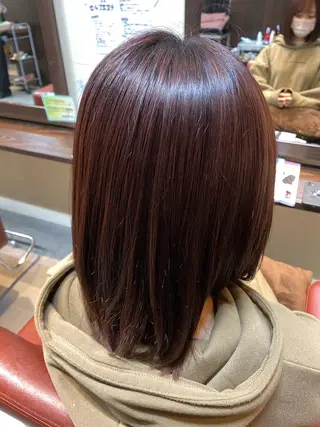ミディアム 水谷 菜央のヘアスタイル