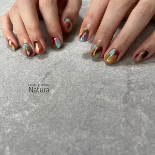 ネイル マツエク・マツパ アイブロウ beautyroom Naturaのネイルデザイン