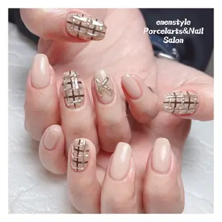 ミディアム ネイル 👑enen style👑のネイルデザイン