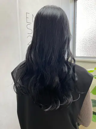 カラー 前田リサコ🌹 ✨艶髪職人のヘアスタイル