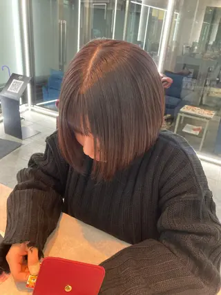 ショート カラー 小池 楓のヘアスタイル