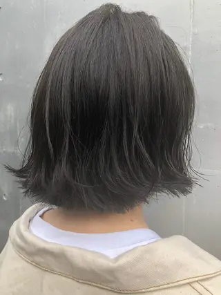 ショート カラー ヘアアレンジ ミニボブ/ブリーチ 🌈MISATOのヘアスタイル