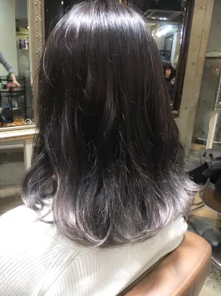 セミロング カラー 北條 優輝のヘアスタイル
