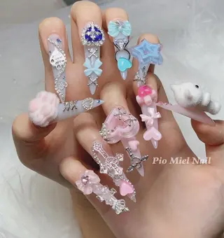 ネイル HANA 長さだしのネイルデザイン