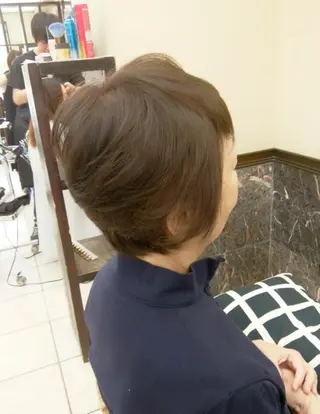 ショート 菅原 綾のヘアスタイル