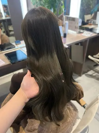 ロング 韓国/透明感カラー さなのヘアスタイル