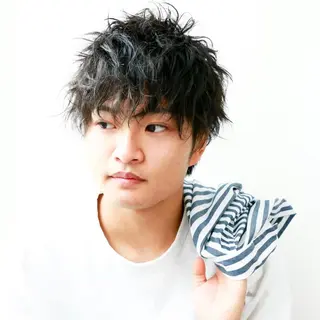 メンズ 🫧FERIA北千里 🫧のヘアスタイル