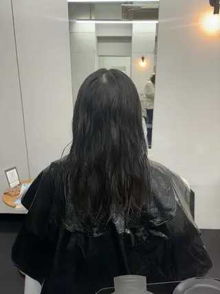 セミロング パーマ ヤマザキ アヤメ 【シベルバレー横浜】のヘアスタイル