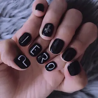 ネイル NOIROUGE所属・NOI ROUGEのネイルデザイン