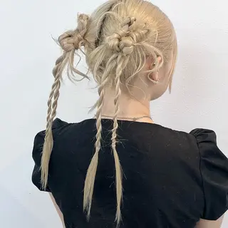 セミロング カラー ヘアアレンジ 𝐠𝐢𝐫𝐥𝐲 𝐦𝐨𝐝𝐞🖤のヘアスタイル