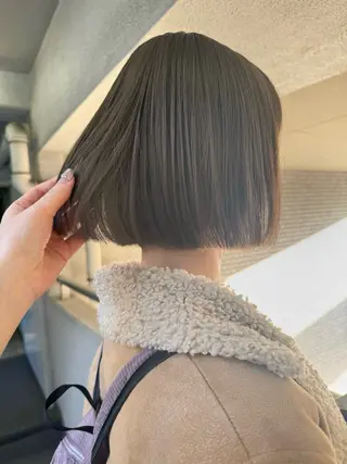 カラー ブリーチカラー🎀 韓国風/寺門美優のヘアスタイル