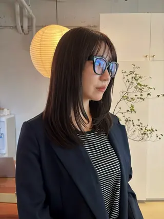 セミロング 🍑透明感hair ・NENE🍑のヘアスタイル