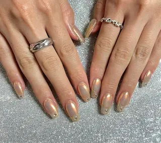 ネイル VIERU 🌈🎀💖のネイルデザイン