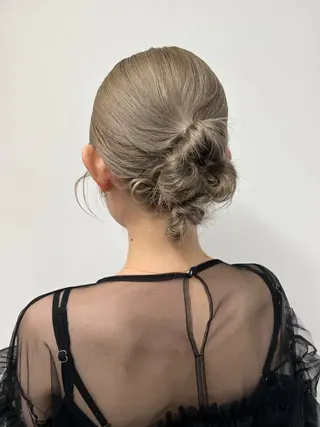 ヘアアレンジ レイヤーカット/透明 感カラー/aikaのヘアスタイル