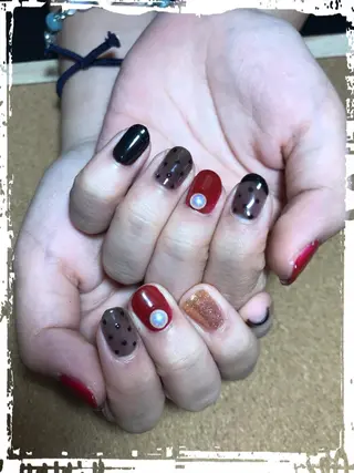 ネイル ECLAT エクラ所属・寺山 千鶴のネイルデザイン