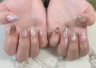ネイル 手塚 里奈のネイルデザイン