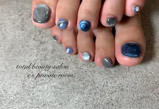 ネイル LAVISH nail salonのネイルデザイン