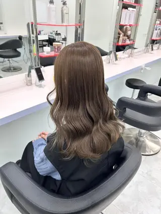 カラー 【公式】DISCO銀 座🪩トレンド🪽のヘアスタイル