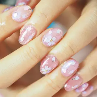 ネイル 深爪を断らない スカルプ高評価店のネイルデザイン