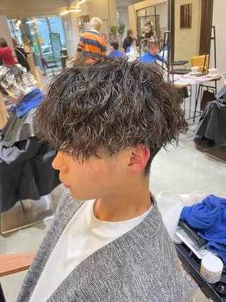 ショート ♦️モテ髪創作者 SUGA♦️のヘアスタイル