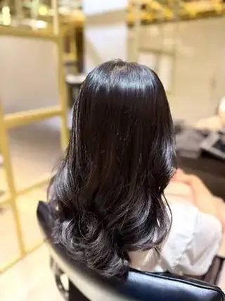 ロング パーマ SOZO Hair Make GINZA所属・👑艶髪/ブリーチ/ 縮毛矯正/パーマ👑のヘアスタイル