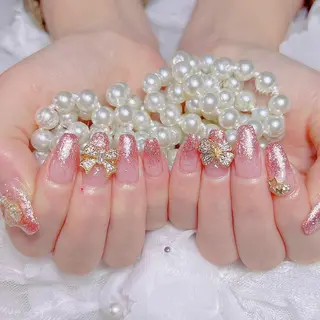 ネイル Momo 桃🍑のネイルデザイン