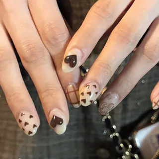 ミディアム 小川 柚香のネイルデザイン