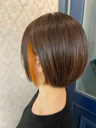 カラー ヒヨシ ルナのヘアスタイル