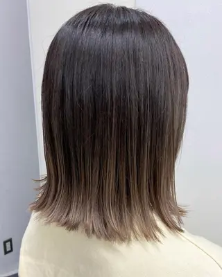 ミディアム カラー ヘアアレンジ 🦄インナーカラー 🦄貫井彩花のヘアスタイル