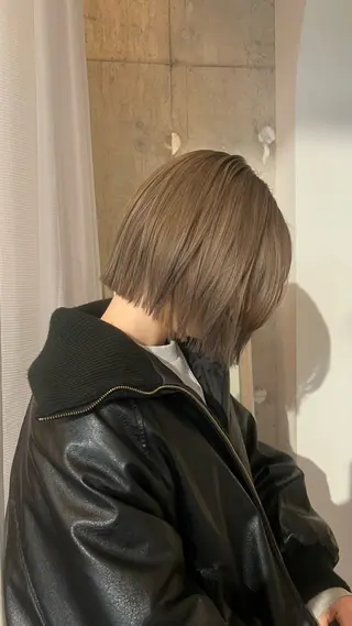 ショート ツガミ リナのヘアスタイル