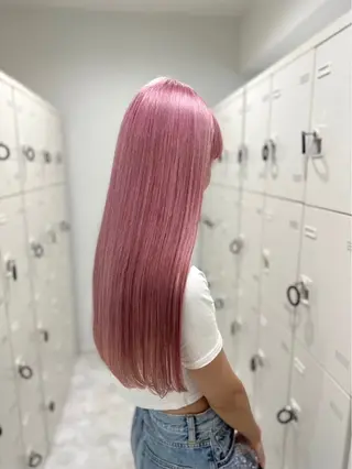 カラー akari🎀🤍 ガーリーstyleのヘアスタイル