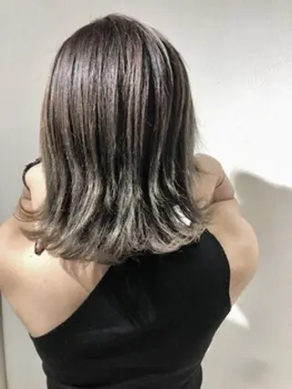 セミロング カラー Device ディバイスのヘアスタイル