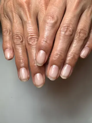 ネイル élan所属・élan MIKAの眉毛・アイブロウイメージ