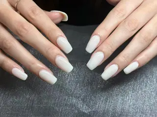 ネイル Ui_Amor (パラジェル)のネイルデザイン