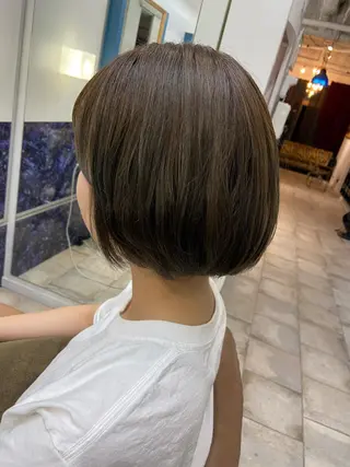 ショート カラー atelierJD所属・. mioのヘアスタイル