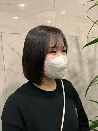 ミディアム こまつばらみお/レイ ヤー/ダブルカラーのヘアスタイル