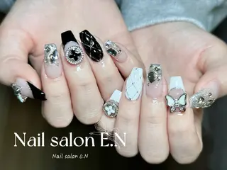 ネイル E.N🦋 長さ出し/持ち込みのネイルデザイン