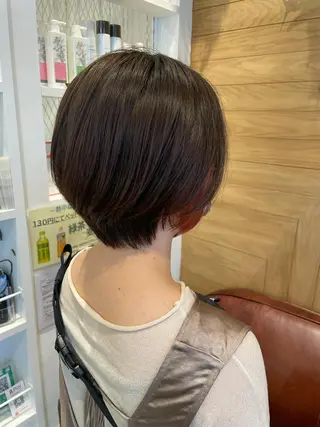 ショート カラー 鈴村 大介のヘアスタイル