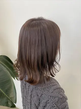 ミディアム カラー 大西 暦のヘアスタイル