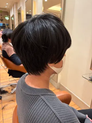 ショート 田内 満里奈のヘアスタイル