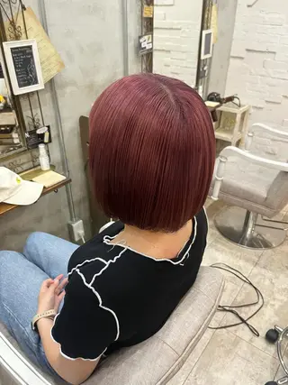 ショート カラー 艶髪/ハイトーン/ ヘアセット/モエノのヘアスタイル