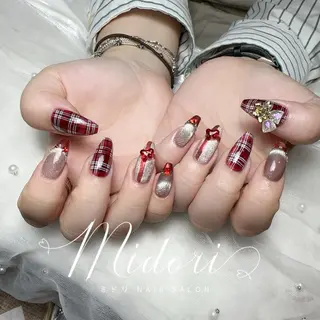 ネイル M eiのネイルデザイン