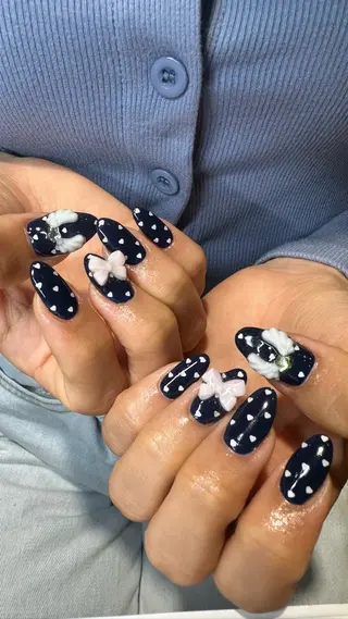 ネイル 椎葉 麻里矢のネイルデザイン