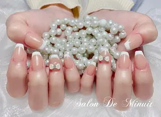 ネイル Momo 🤍のネイルデザイン