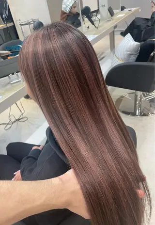 ロング カラー Lia所属・皆木 智晴のヘアスタイル