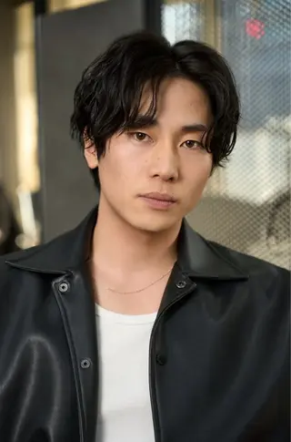 パーマ メンズ パーマ支持率No.1 ❤️‍🔥安成弾のヘアスタイル