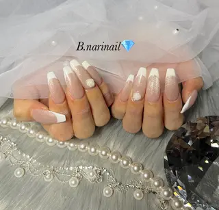 ネイル b.nari nailのネイルデザイン