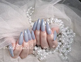 ネイル Nailsalon Vi+kumiのネイルデザイン