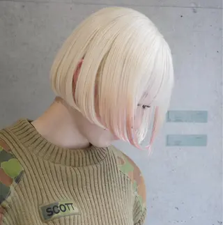 ショート カラー 田中 里奈のヘアスタイル